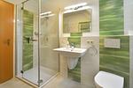 Badezimmer mit Dusche - Wohnung 2.4 - Familientraum - Top-Hundeurlaub