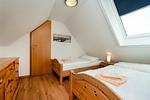 Schlafzimmer mit zwei Einzelbetten - Wohnung 2.4 - Familientraum - Top-Hundeurlaub