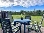Terrasse mit Gartenmöbeln - Wohnung 123 - Top-Hundeurlaub