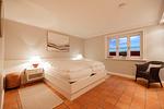 Schlafzimmer - Hüs B - Kaminstube - Top-Hundeurlaub