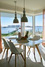 Eingezäunte traumhafte EG Wohnung direkt am Wasser mit Hund - Top-Hundeurlaub