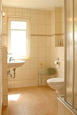 Badezimmer - Haus Vincent, Whg. 2 - Top-Hundeurlaub