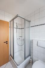 Badezimmer - Inselglück Apartment 1 - Top-Hundeurlaub