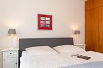 Schlafzimmer mit Doppelbett in der Wohnung Jungnamen Sand 01 - Haus Jungnamen Sand Whg. 1 - Top-Hundeurlaub