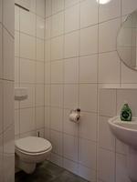 Badezimmer - Ferienwohnung NH10 - Top-Hundeurlaub