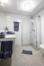 Badezimmer - Wolkenlos - Top-Hundeurlaub