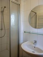 Badezimmer - Ferienwohnung NH14 - Top-Hundeurlaub