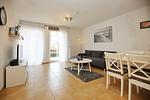 Wohnbereich mit Blick zum Balkon - Wohnung Haron - Top-Hundeurlaub