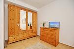 Schlafzimmer mit TV - Wohnung Haron - Top-Hundeurlaub