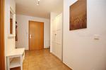Flur mit Blick in den Eingangsbereich - Wohnung Haron - Top-Hundeurlaub