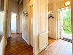 Flur mit Blick in den Eingangsbereich - Ferienhaus 04 - Top-Hundeurlaub
