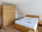 Schlafzimmer - Ferienwohnung *Üüs Aran 7* - Top-Hundeurlaub