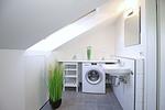 Gäste-WC mit Waschbecken und Waschmaschine - Haus 41d - Top-Hundeurlaub