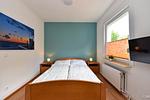 Schlafzimmer - Strandkorb 12 - FeWo 2 - Top-Hundeurlaub