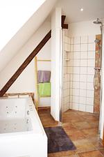 Badezimmer - Ferienwohnung Ole Hof Risum-Lindholm - Top-Hundeurlaub