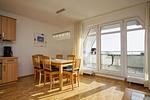 Wohnzimmer - FeWo 06:  Balkon, Meerblick - Top-Hundeurlaub