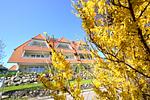 Fassade / Eingang - FeWo 06:  Balkon, Meerblick - Top-Hundeurlaub