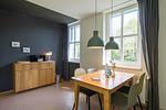 Moderne Küche mit Holz-Esstisch - Haus am Schilf - Wohnung 6 - Top-Hundeurlaub