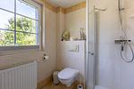 Schlichtes Badezimmer mit Dusche - An der Boddenweide - Top-Hundeurlaub