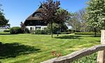 Außenansicht eines Landhauses mit Garten - Hof Zeesenblick 01 - Top-Hundeurlaub