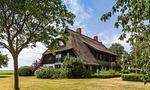 Reetgedecktes Haus in schönem Garten - Hof Zeesenblick 06 - Top-Hundeurlaub
