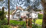 Außenansicht des Ferienhauses mit Garten - SiebenFinken - Top-Hundeurlaub
