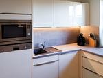 Moderne Küche mit eleganten Schränken - Worpswede - Top-Hundeurlaub
