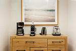 Moderne Küche mit Kaffeeautomat und Wasserkocher - Strandhaus Claassen 10 - Top-Hundeurlaub
