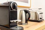 Küche mit Kaffeemaschine, Wasserkocher und Toaster - Strandhaus Claassen 10 - Top-Hundeurlaub