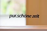 Schriftzug an modernem Spiegel - Pur A4 - Top-Hundeurlaub
