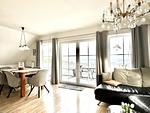 Wohnzimmer - FeWo2: Balkon, Meerblick - Top-Hundeurlaub