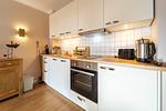 Küche / Küchenzeile - Nordseeglück - Sauna, ruhig und modern - Top-Hundeurlaub