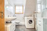 Bad mit Waschmaschine, Dusche und WC - Reihenhaus 6a - Möwe - Top-Hundeurlaub