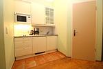 Küche / Küchenzeile - Appartementhaus Strandstraße 32 Fewo 5 - Top-Hundeurlaub