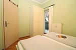 Schlafzimmer - Appartementhaus Strandstraße 32 Fewo 5 - Top-Hundeurlaub