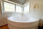 Whirlpool im Badezimmer - Ferienhaus 10 - Top-Hundeurlaub