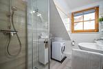 Badezimmer mit Dusche im OG - Reihenhaus 5b - Seehund - Top-Hundeurlaub