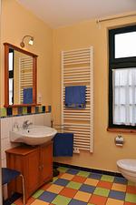 Badezimmer - Haus Reuter "Zeese" - Top-Hundeurlaub
