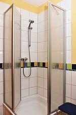 Badezimmer - Haus Reuter "Zeese" - Top-Hundeurlaub