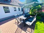 Landhaus Mähl - OSTSEEHAUS Mähl nur Haupthaus mit Sauna und großem Garten und PKW-Stellplätze - Top-Hundeurlaub