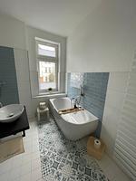 Badezimmer - OSTSEEKRABBE Premium Ferienwohnung familienfreundlich, zentral - Top-Hundeurlaub