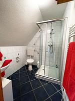 Badezimmer - Ferienwohnung Sina OG Hof Döttgebüll - Top-Hundeurlaub