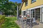 Nachbarschaft - Ferienhaus Haus Kormoran 21 Feriendorf Klein Stresow Rügen - Top-Hundeurlaub