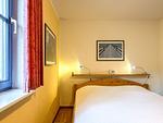 Schlafzimmer - Wohnung 09-4 - Top-Hundeurlaub