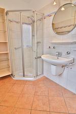 Badezimmer - Haus Libelle - Wohnung 2 - Top-Hundeurlaub