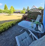 Gartenblick - Ferienwohnung Möwe am Achterwasser Lütow Usedom - Top-Hundeurlaub