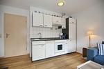 Küchenzeile mit Backofen und Spülmaschine - Haus 54b - Top-Hundeurlaub