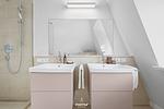 Badezimmer - Ferienhaus ReetCottage 24 Dörphof - Top-Hundeurlaub