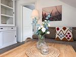 Wohnzimmer - Kapitänshaus FeWo 3 - Top-Hundeurlaub
