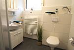 Badezimmer - Ferienwohnung Küstenperle - Top-Hundeurlaub